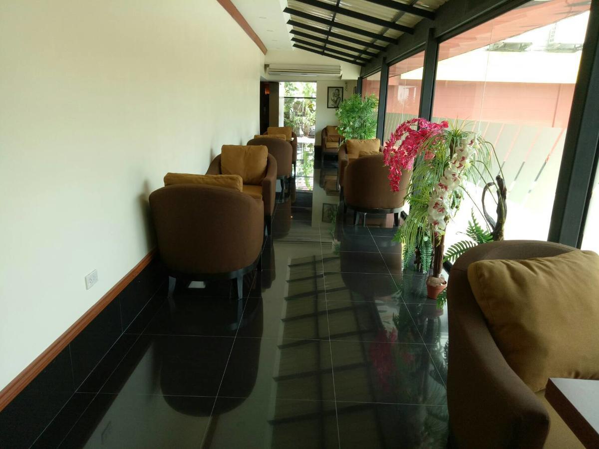 The Imperial Home Hotel Pak Kret Exterior photo