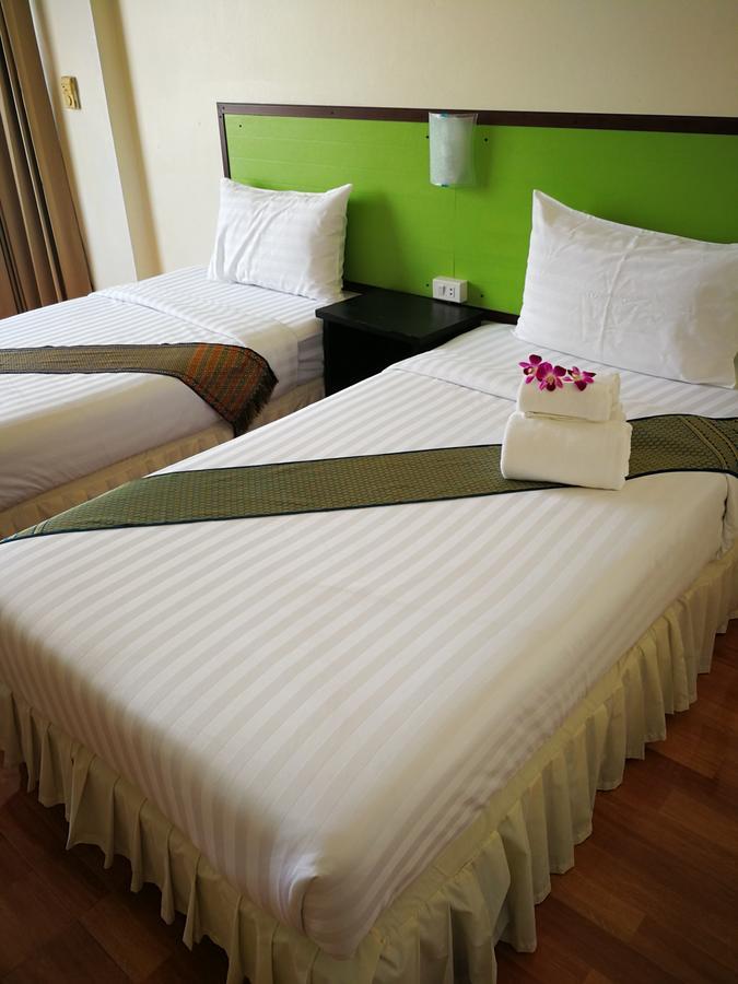 The Imperial Home Hotel Pak Kret Exterior photo